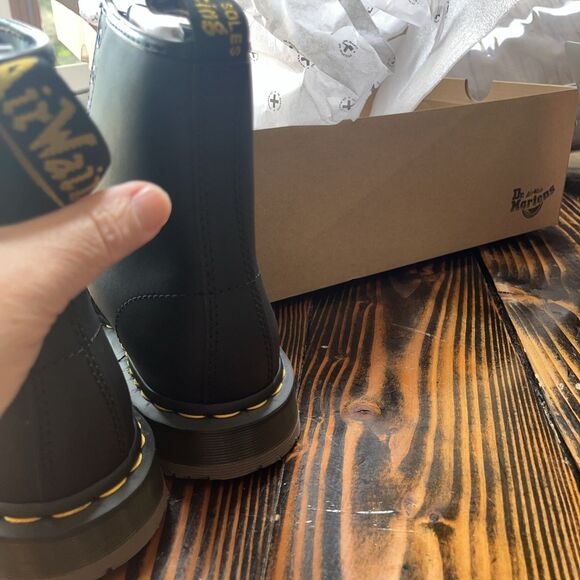 Size 8 Dr. Martens, Unisex 1460 Slip Resistant Service Boots main image 6